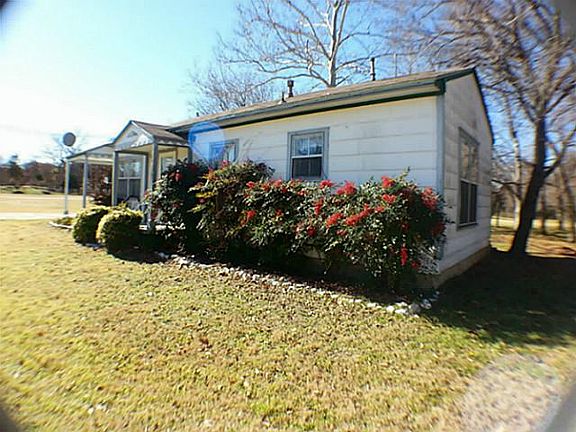 3rd image of 600 Lovie Thomas Ln
