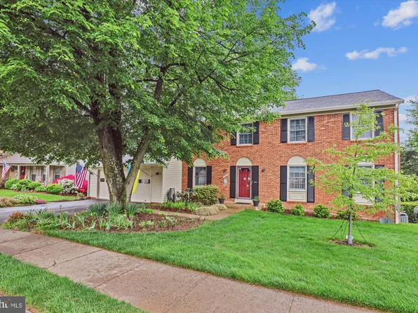 6302 Windward Dr, Burke, VA 22015