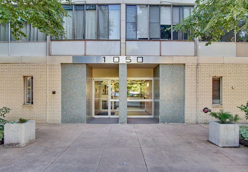 1st image of 1050 N Corona St APT 114