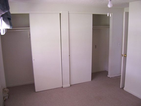 4th image of 6522 Englewood Ave