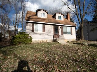 3649 Walnut Ave, West Bloomfield, MI