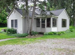 5190 7 Mile Rd, South Lyon, MI 48178