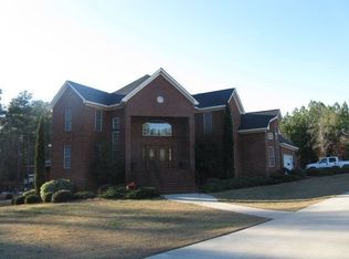 185 Edgewood Dr, St matthews, SC 29135