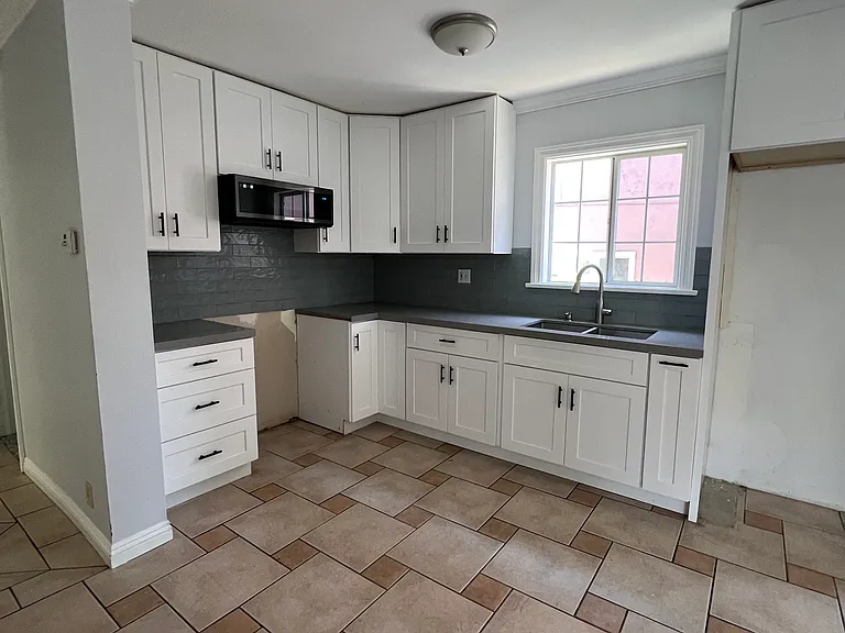 5511 Carlin St — Photo 7