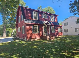 813 Richmond Rd, Williamsburg, VA 23185