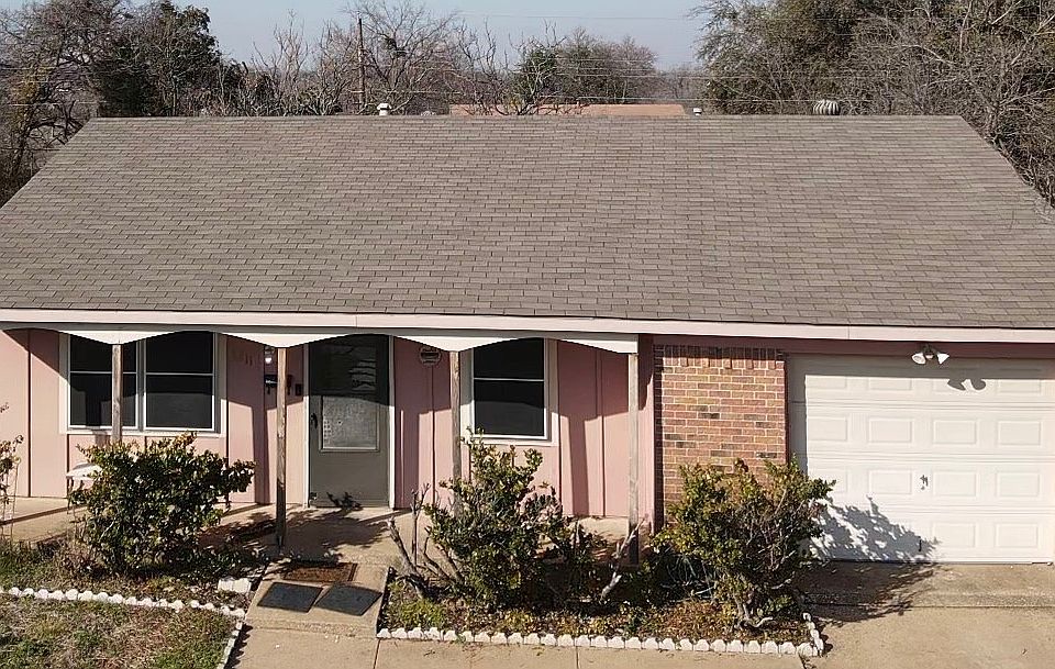 1st image of 4211 Clark College Dr