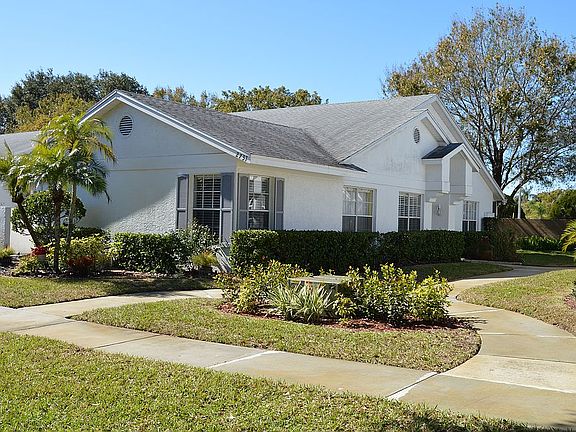 2nd image of 2737 Featherstone Dr