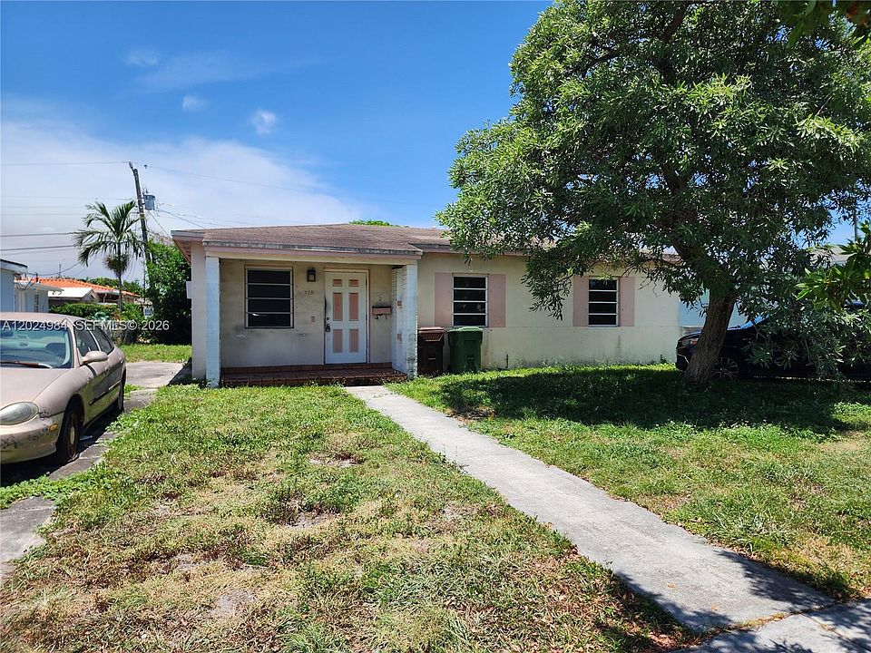 1st image of 775 E 6th Pl
