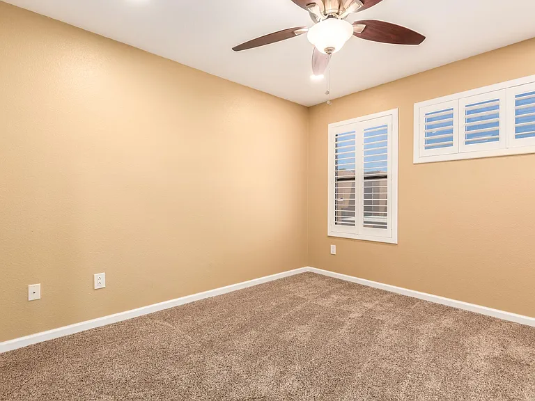 11640 N 51st Ave #216 — Photo 20