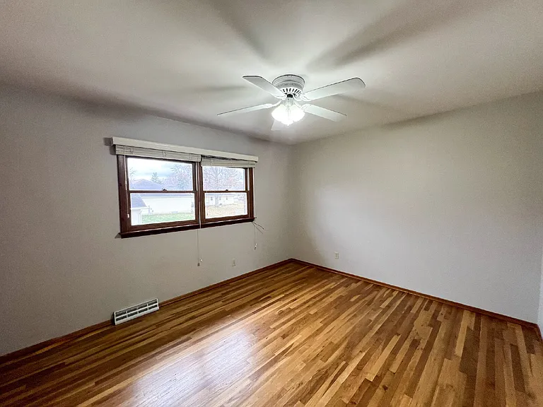 623 Mason St — Photo 11
