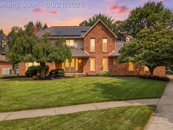 47608 Cheryl Ct, Shelby Township, MI 48315