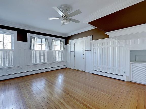 5th image of 1291 Narragansett Blvd #2