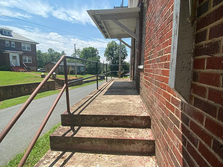 162 Depot St — Photo 4