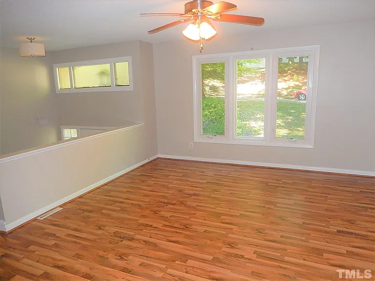 6704 Winding Trl — Photo 5
