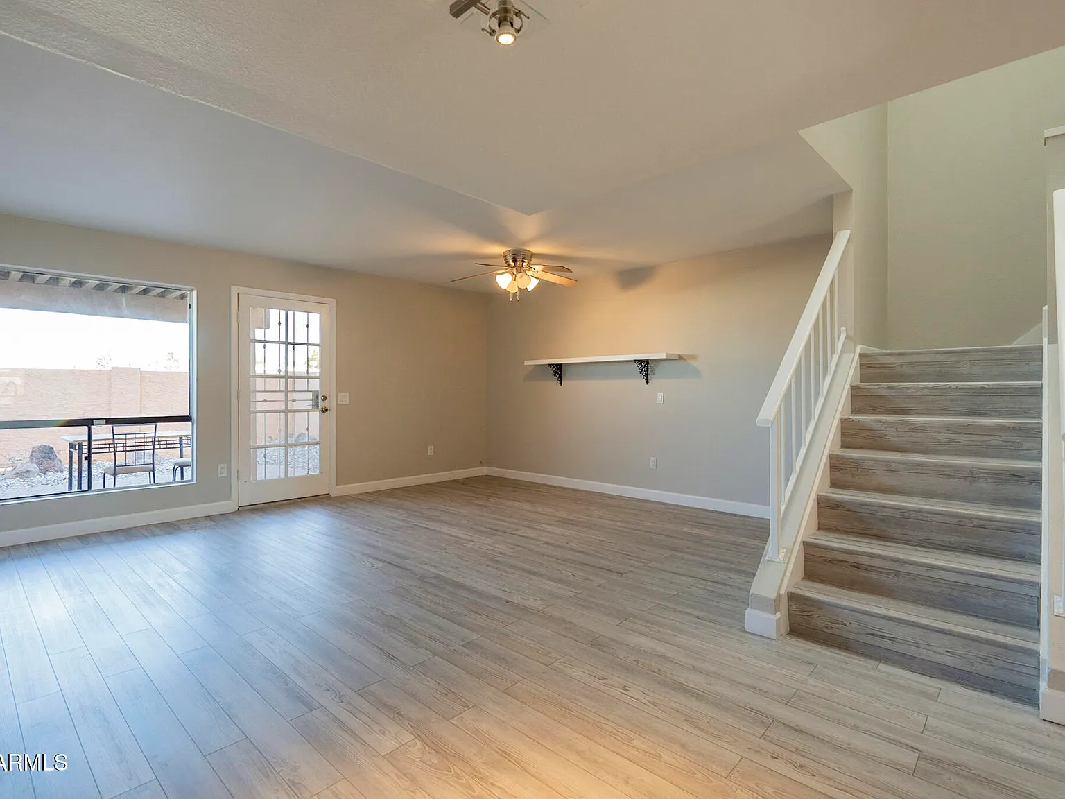 2 bed, 2.5 bath, 1390 sqft, $1,925 — Photo 3