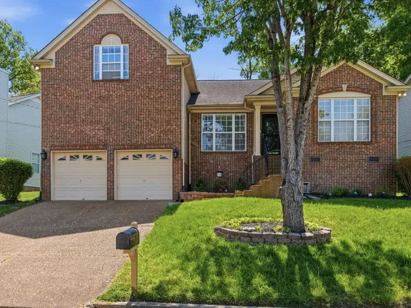 2965 Harbor Lights Dr, Nashville, TN 37217