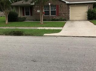 2215 Sakowitz St, Houston, TX 77020