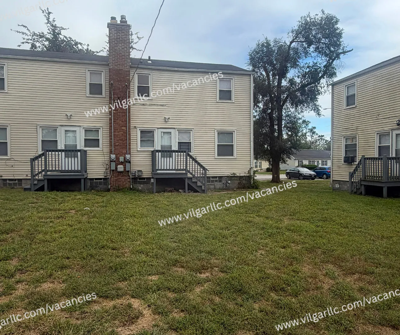 1232 -34 Aetna St — Photo 2