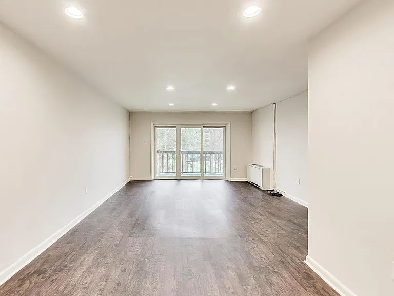 7420 Lakeview Dr #W205 — Photo 16