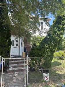 165 Orchard St, East Rutherford, NJ, 07073