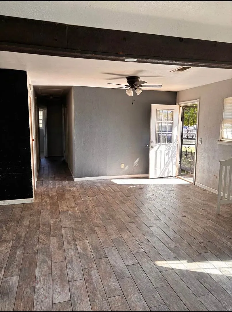 Cute 3 bedroom — Photo 2