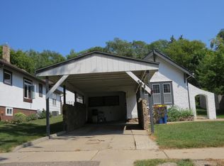 708 3rd Ave NE, Jamestown, ND 58401