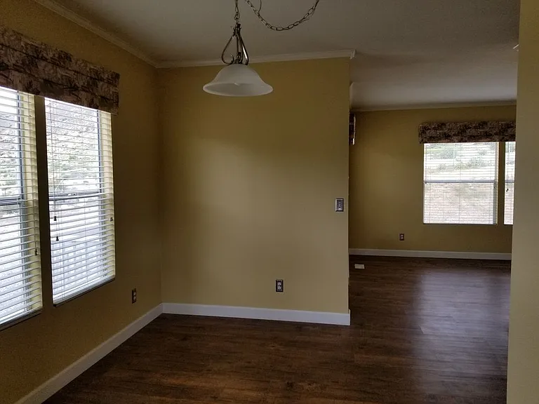 5825 Rockview Rd #B — Photo 10