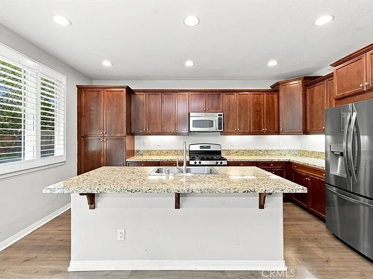 24939 Coral Canyon Rd — Photo 17