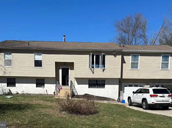 293 Waterford Rd, Hammonton, NJ 08037