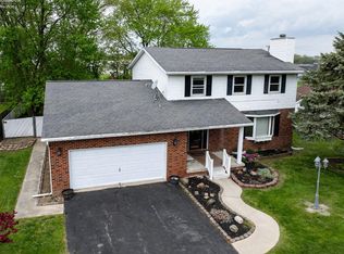 150 Saint Paul Dr, Fremont, OH