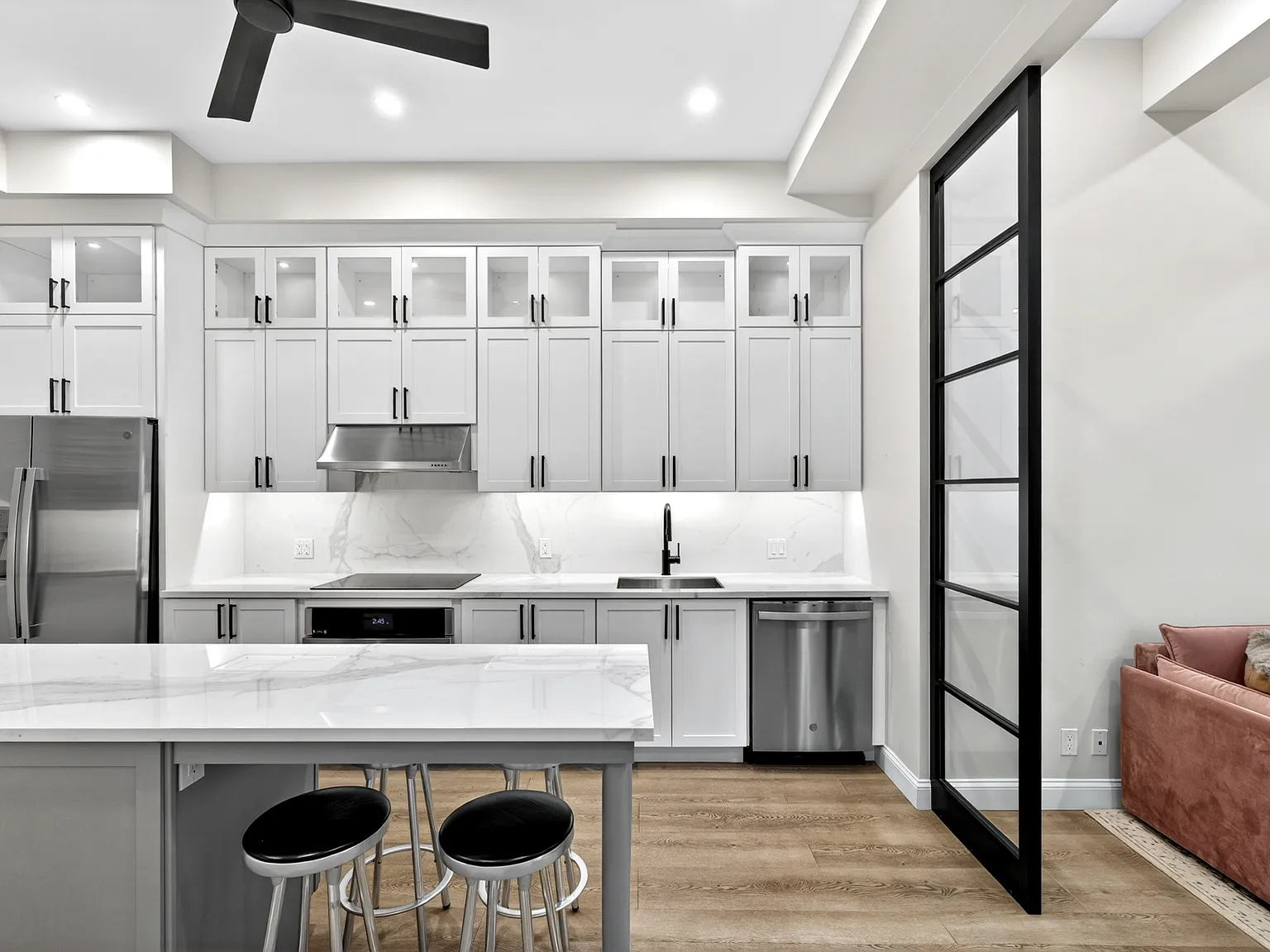 529 West 42nd Street — Photo 2