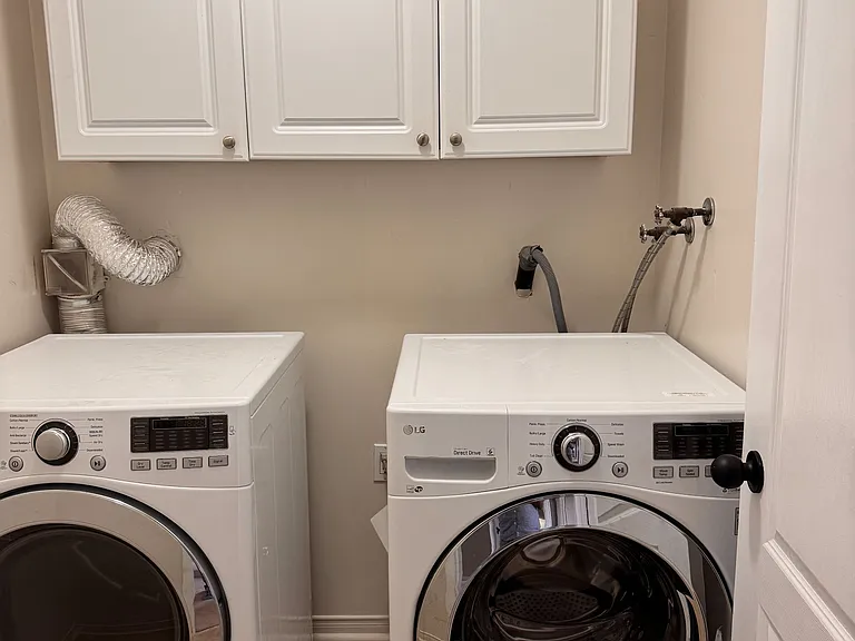 6 Nina Pl — Photo 20