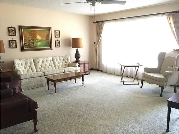 5th image of 941 Bartlett Ave
