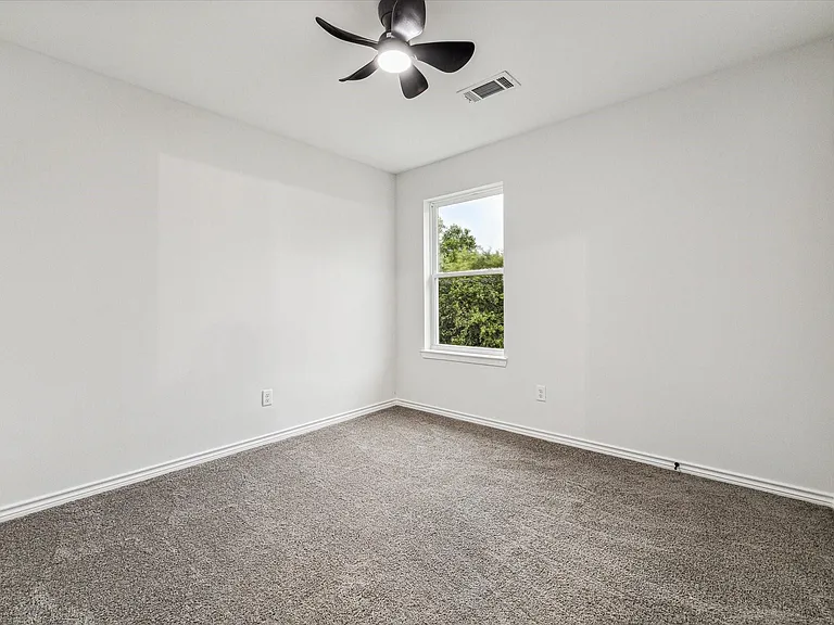 978 Marjorie St #1 — Photo 8