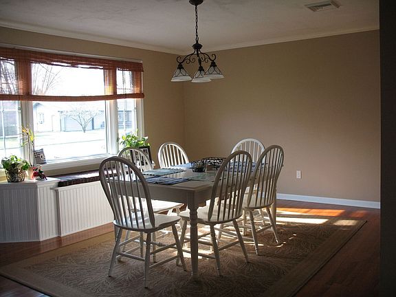 Big dining room