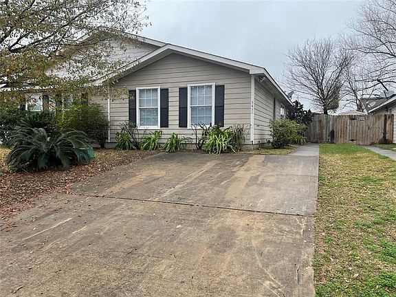 2nd image of 5434 Cherie Crest Ct