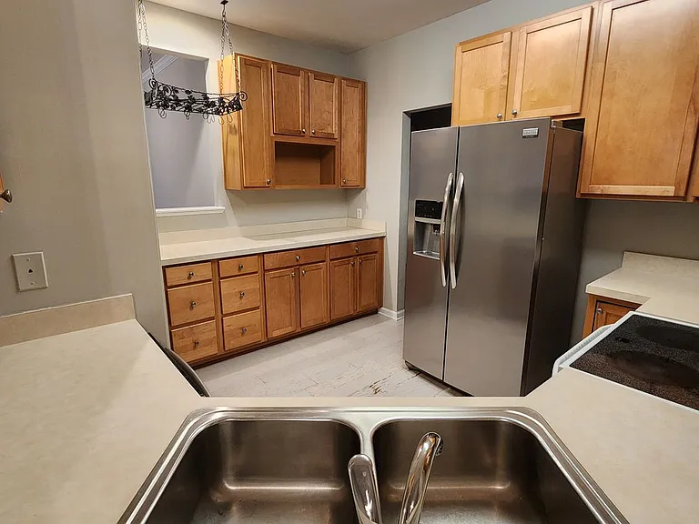 8517 Cool Vista Ln — Photo 9