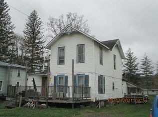 3 Farnham St, Addison, NY 14801