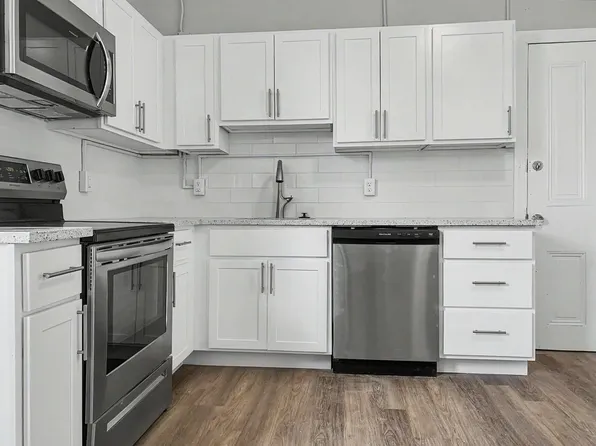105 E Chestnut Street, 105 E Chestnut St APT 2F, West Chester, PA 19380