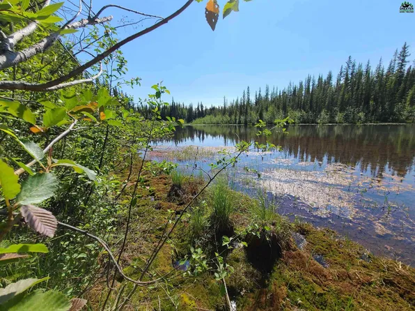 1425 Pembroke Ct, North Pole, AK 99705