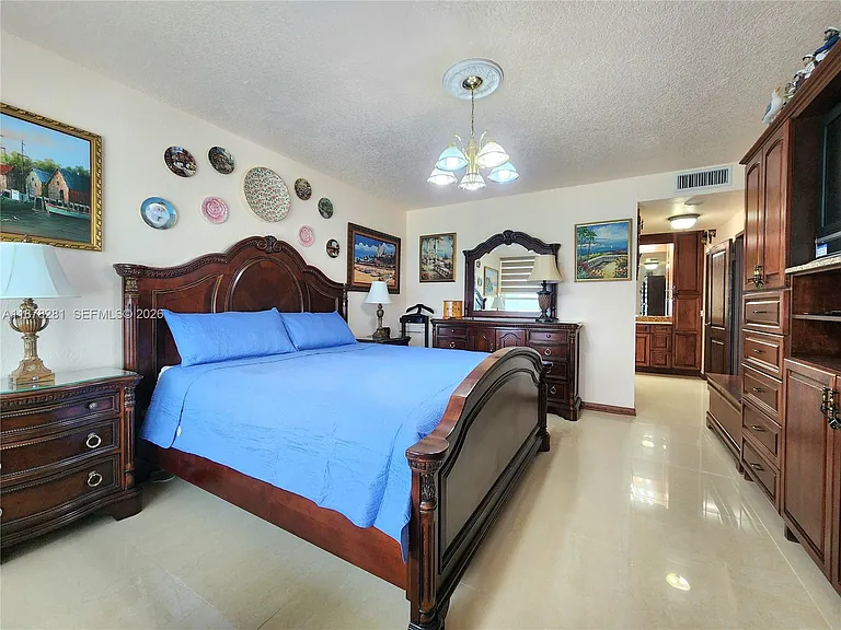 3505 S Ocean Dr #1006 — Photo 11
