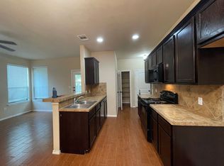 917 & 921 Brown Rock Dr #917, New Braunfels, TX 78130
