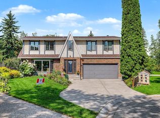 36 Lodgepole Cres, Saint Albert, AB T8N 2R7