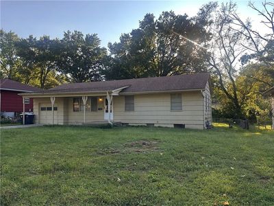 11302 Kensington Ave, Kansas City, MO, 64137