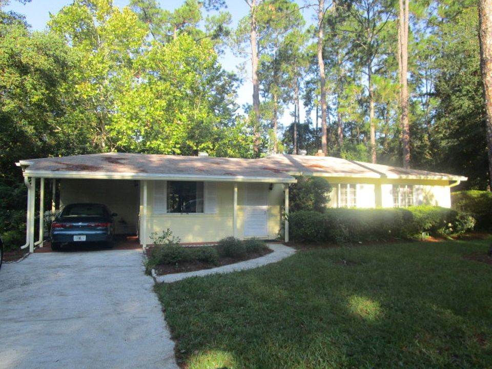 1st image of 1724 NE 6th Ter