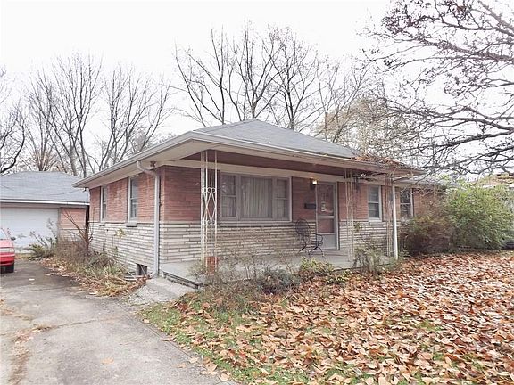 2nd image of 2131 S Bolton Ave