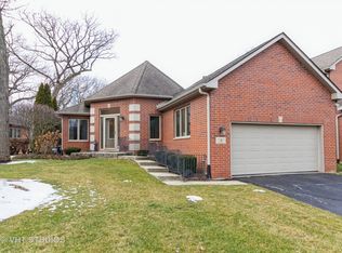 3 Billy Casper Ln, Midlothian, IL 60445