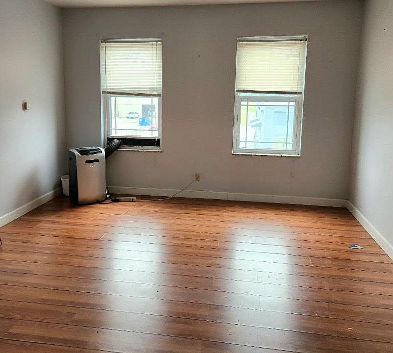 535 4th Ave 2, Huntington, WV 25701 Zillow