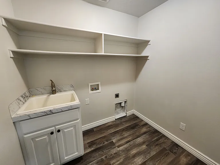 3803 Tradition Cir — Photo 8