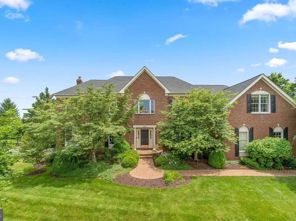 19854 Annenberg Dr, Ashburn, VA 20147